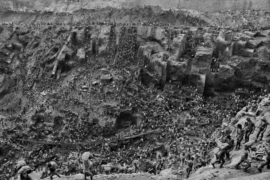 Sebastiao Salgado - Mine d'or à Serra Pelada