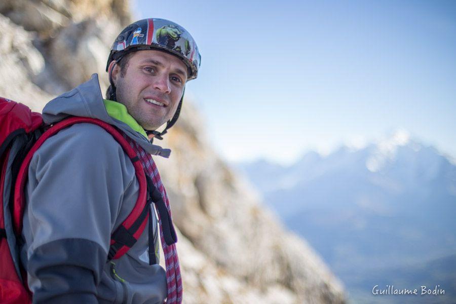 Matthieu Esnault sur l'arête sud-ouest de la Pointe des Verts