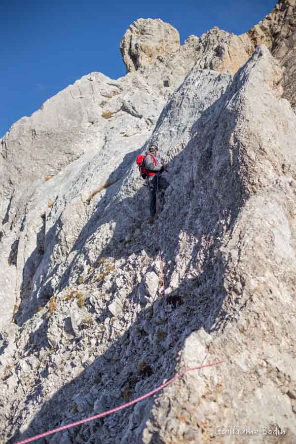 Matthieu Esnault sur l'arête sud-ouest de la Pointe des Verts